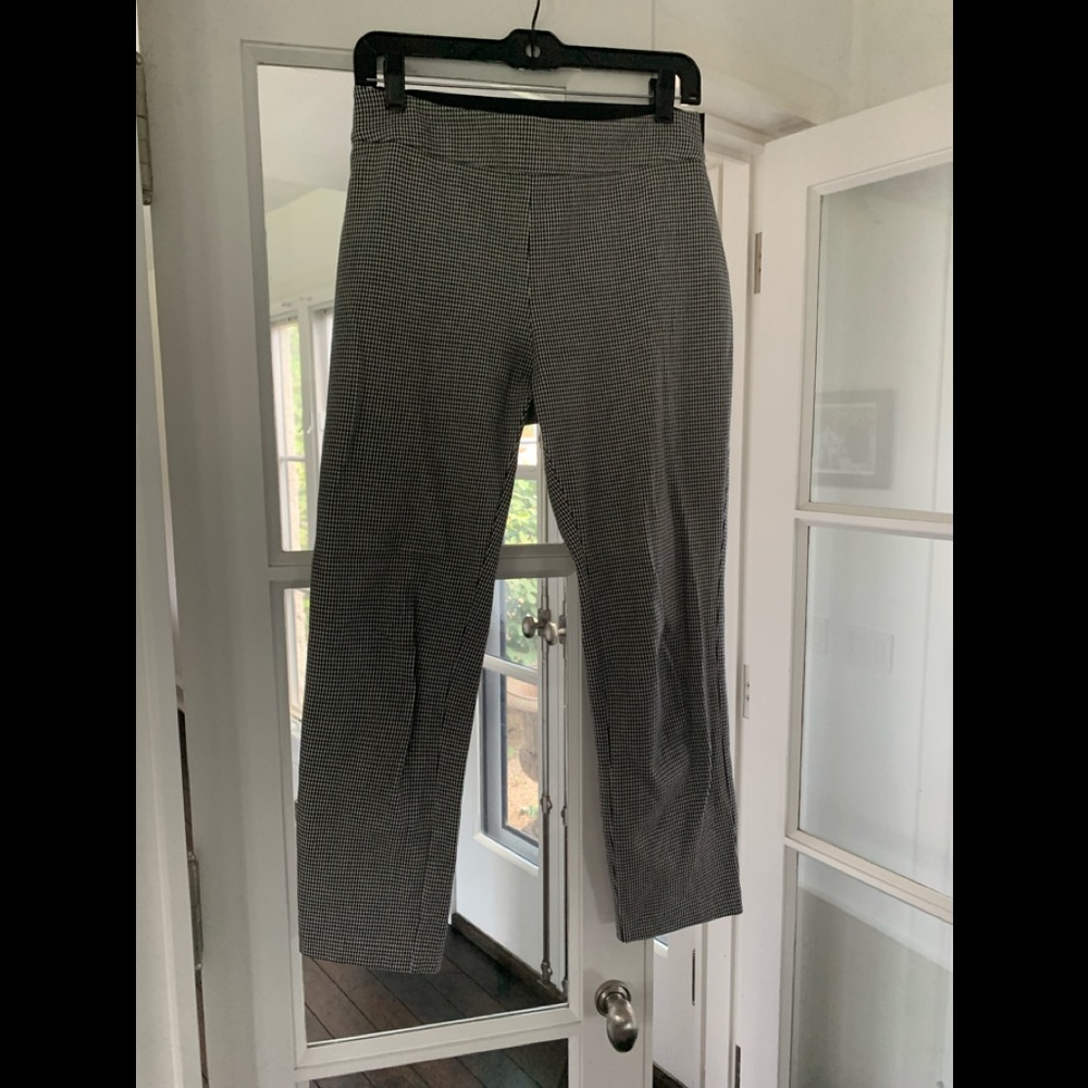 Checkered golf style cropped skinny pants